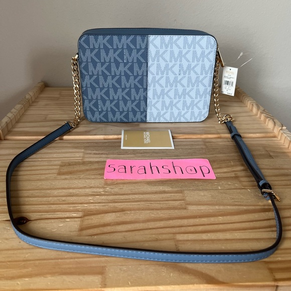 🌼Michael Kors Purse - Picture 2 of 12